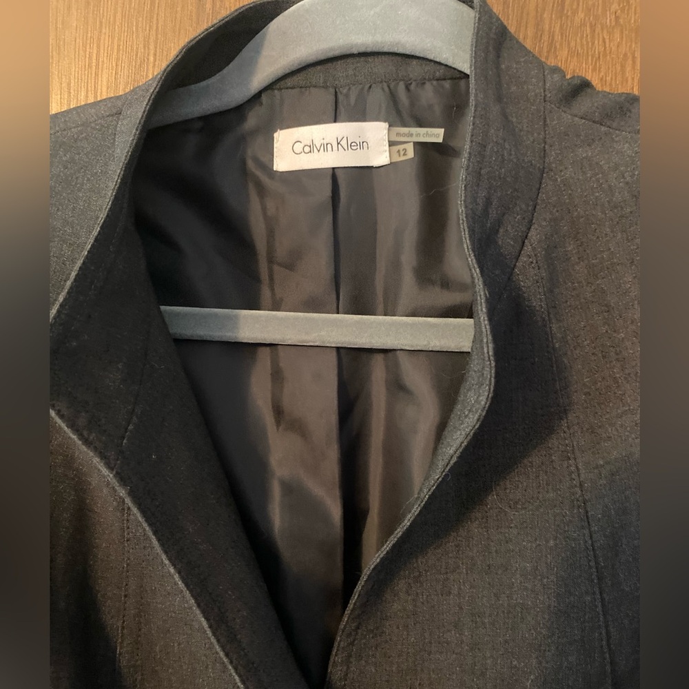 Calvin Klein Gray Business Button Down Dress size 12 - Picture 3 of 7